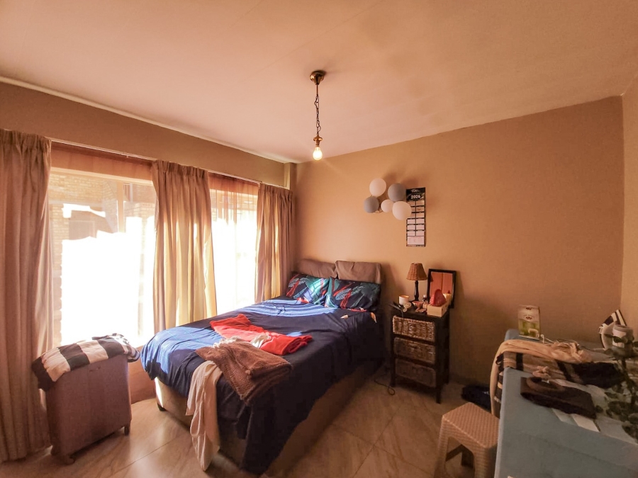 3 Bedroom Property for Sale in Potchefstroom North West
